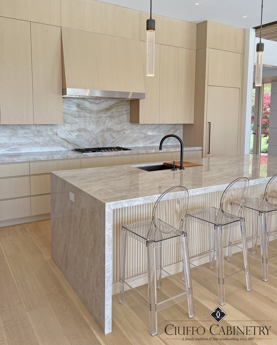 Ciuffo Cabinetry tweet media