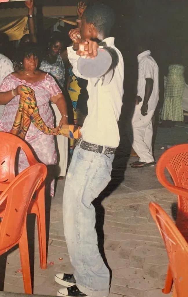 Nanayawhackman's tweet photo. So sarkodie had a personal doctor at this time  wow.Kabutey can lie 😅 https://t.co/Fsntax4kpI