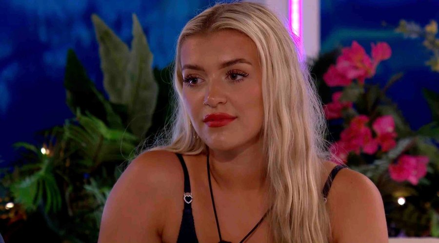 Dumped Islander Molly Marsh flies BACK to Spain ahead of Casa Amor starting this weekend.
Producers are fucking it up why are they ruining it?? WE DONT WANT MOLLY MARSH BACK.

#LoveIsland