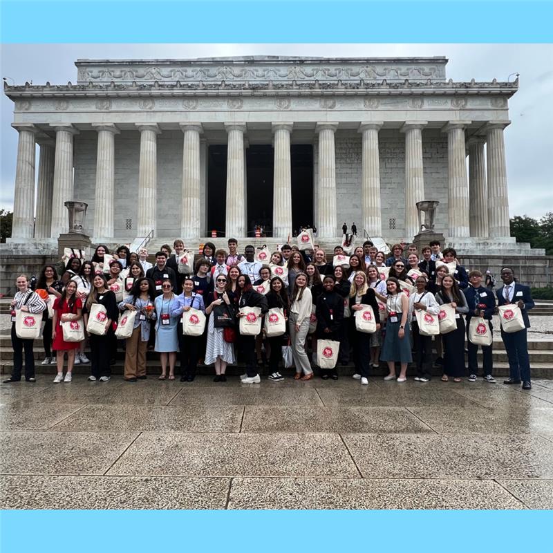 This week we welcomed 2023-24 @YESAbroad students to our nation’s capital for Pre-Departure Orientation! The students attended discussions and presentations. They also visited their host country’s embassy, cultural center, an art museum, or a memorial center!