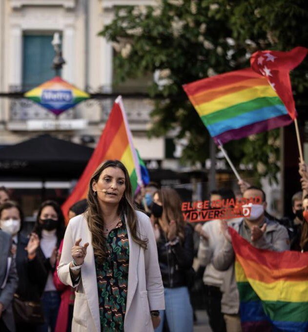 Mi compromiso con la diversidad es firme. No tenemos que olvidarnos que la discriminación es una realidad a la que se enfrentan las personas LGTBI. Tenemos que seguir sensibilizando y promoviendo la igualdad real #DiadelOrgullo #Igualdad