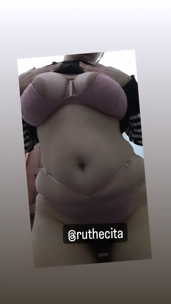 Ruthecitas's tweet photo. My onlyfans free in the comments subscribe love 🖤👇🏻 https://t.co/RTjtn1fvUN