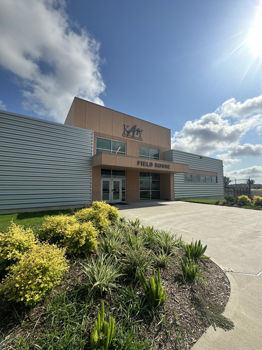 EducationAnna's tweet photo. beautiful day for a user group! @ImagineLearning thanks for hosting us @katyisd https://t.co/iHFQEsAAyt