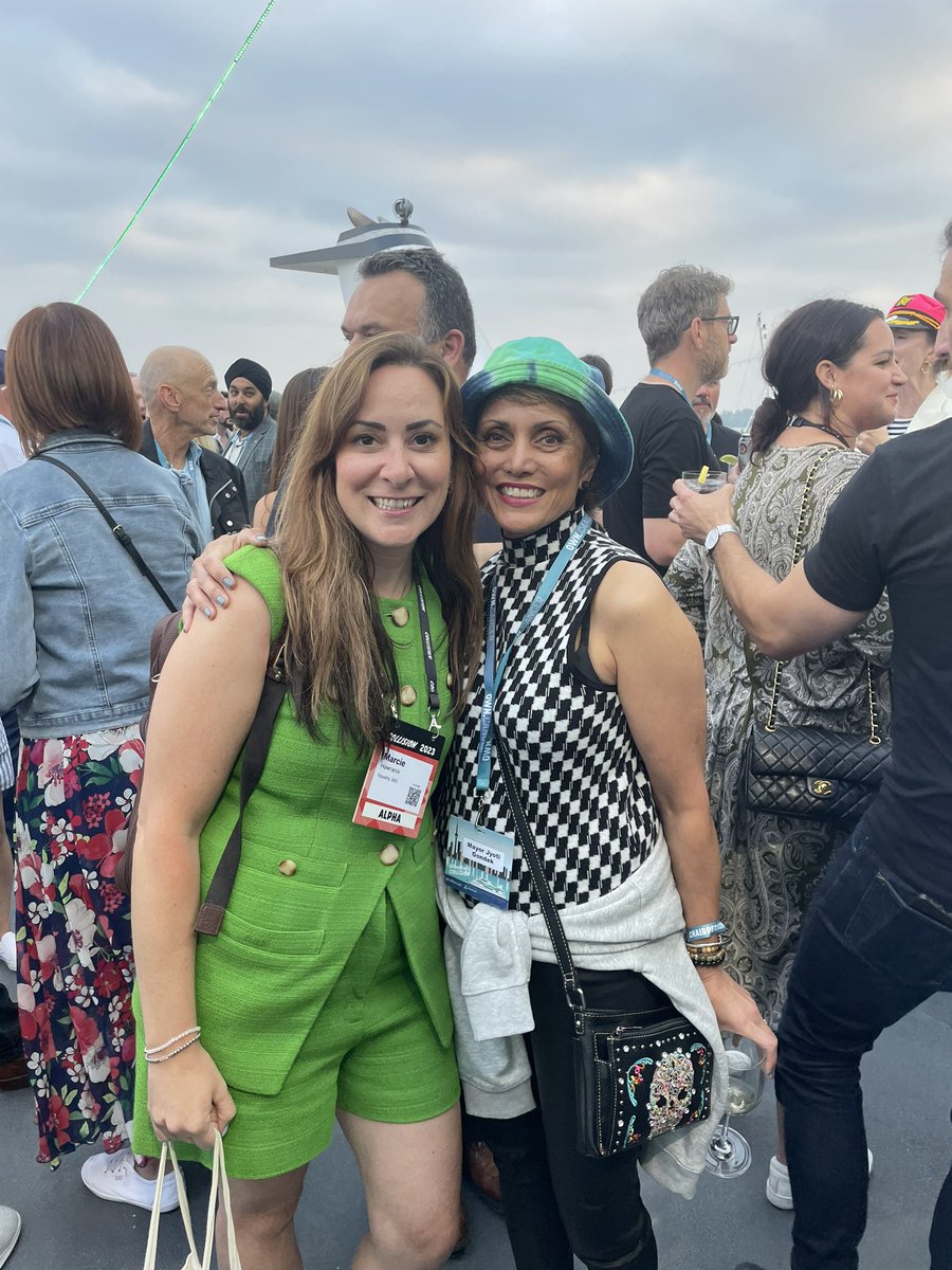 Marcie (@mhawranik) on Twitter photo Great to see <a href="/JyotiGondek/">Jyoti Gondek</a> at <a href="/CollisionHQ/">Collision Conf</a> supporting #yyc startups! #InclusiveTech #DEI #EDI Great to see <a href="/JyotiGondek/">Jyoti Gondek</a> at <a href="/CollisionHQ/">Collision Conf</a> supporting #yyc startups! #InclusiveTech #DEI #EDI