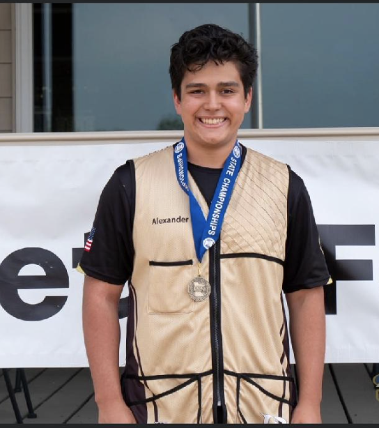 ERHSRaptorsAD's tweet photo. State Tournament Trap Team - ERHS Junior Alex Krska went a perfect 100 out of 100 targets to finish 1st in the State. This is the first time in conference history that one of our players finished as a State Champion.
CONGRATULATIONS ALEX!! https://t.co/wZjvplCxFL