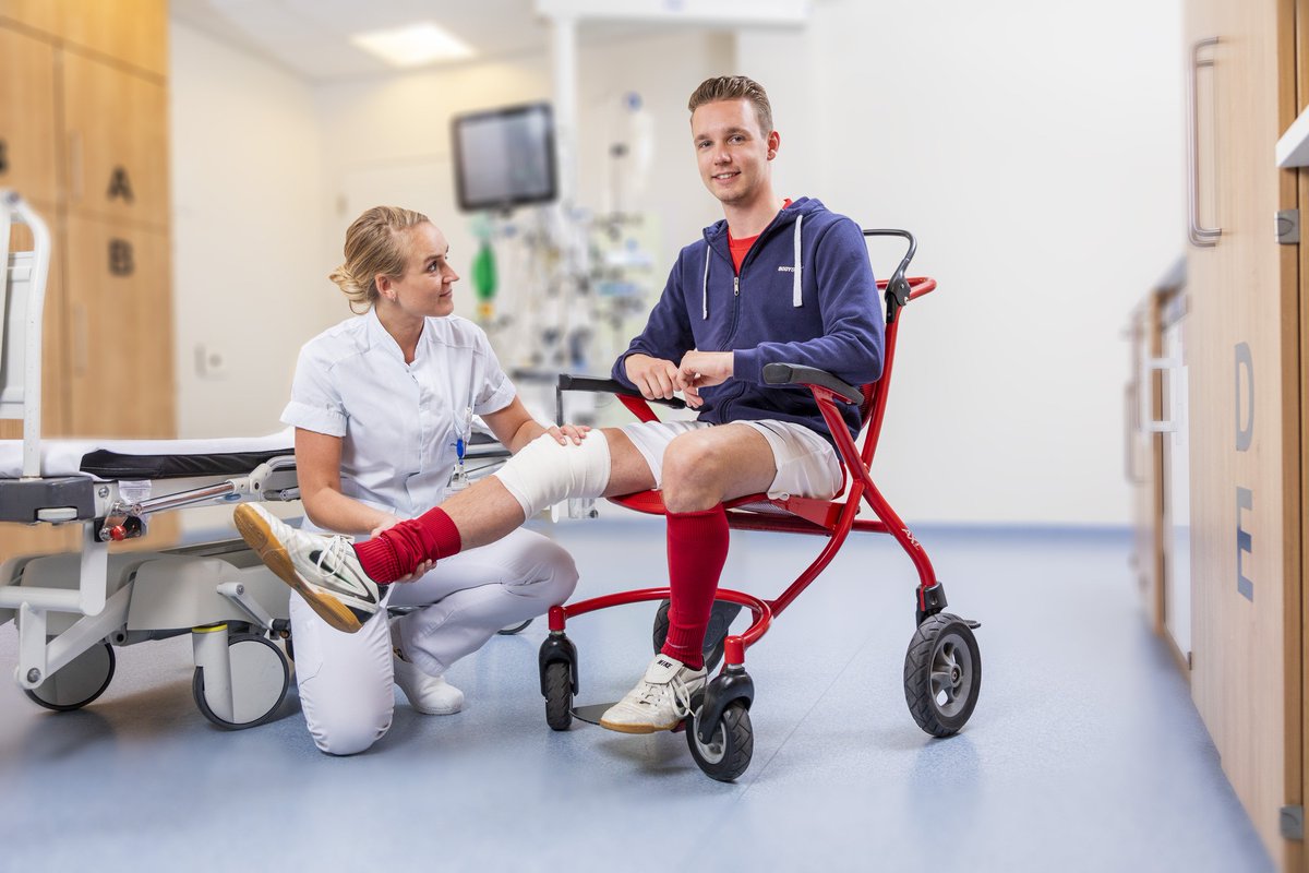 Met <a href="/UMCUtrecht/">UMC Utrecht</a>, <a href="/antoniuszkh/">St. Antonius Ziekenhuis</a> en @MeanderMC hebben we een regioaanpak gemaakt voor de ziekenhuiszorg. Samen willen we inwoners van de regio Utrecht nu én in de toekomst verzekeren van de best passende ziekenhuiszorg. Lees meer: diakonessenhuis.nl/nieuws/regiona…