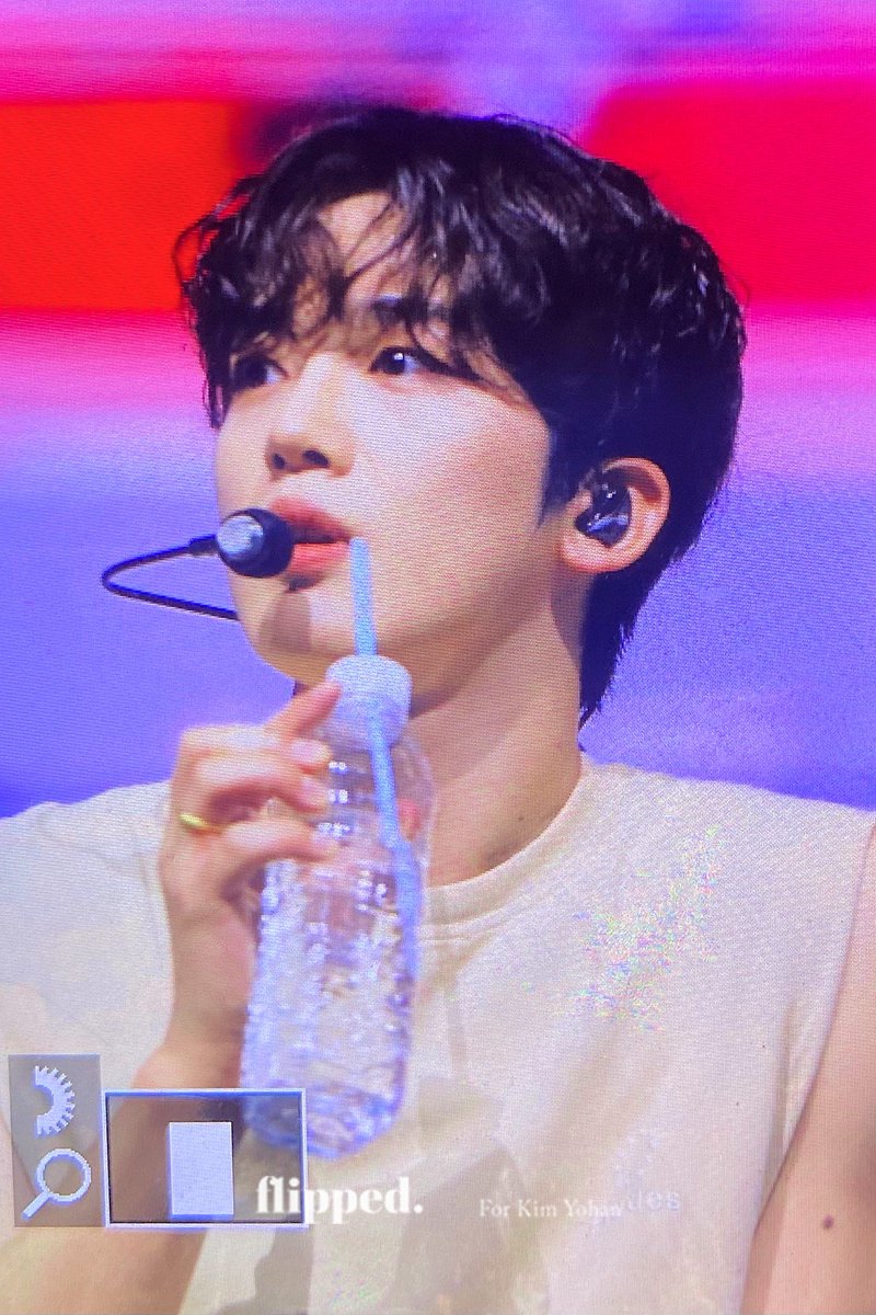flipped_yh's tweet photo. 230629 WEi SHOW-CON 

#위아이 #WEi #김요한 #KIMYOHAN https://t.co/gOBpdl96mX