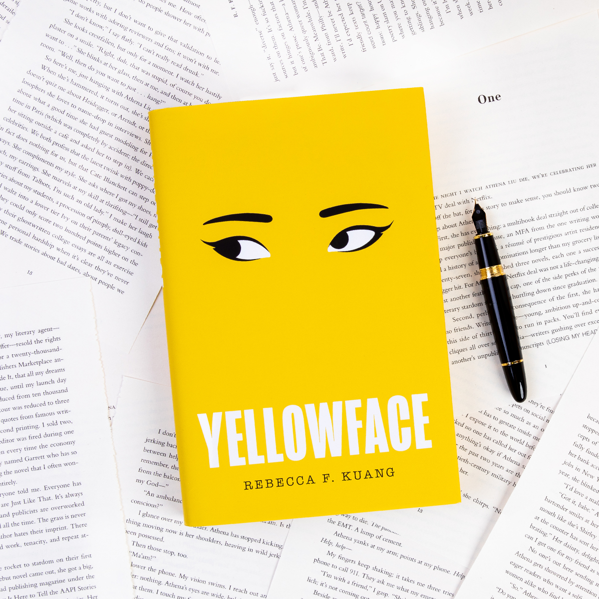 Our Book of the Month for July is Yellowface by @kuangrf, a darkly comic thriller and bestseller at Hay Festival 2023. Read more hayfestival.com/book-of-the-mo… #HBOTM @BoroughPress