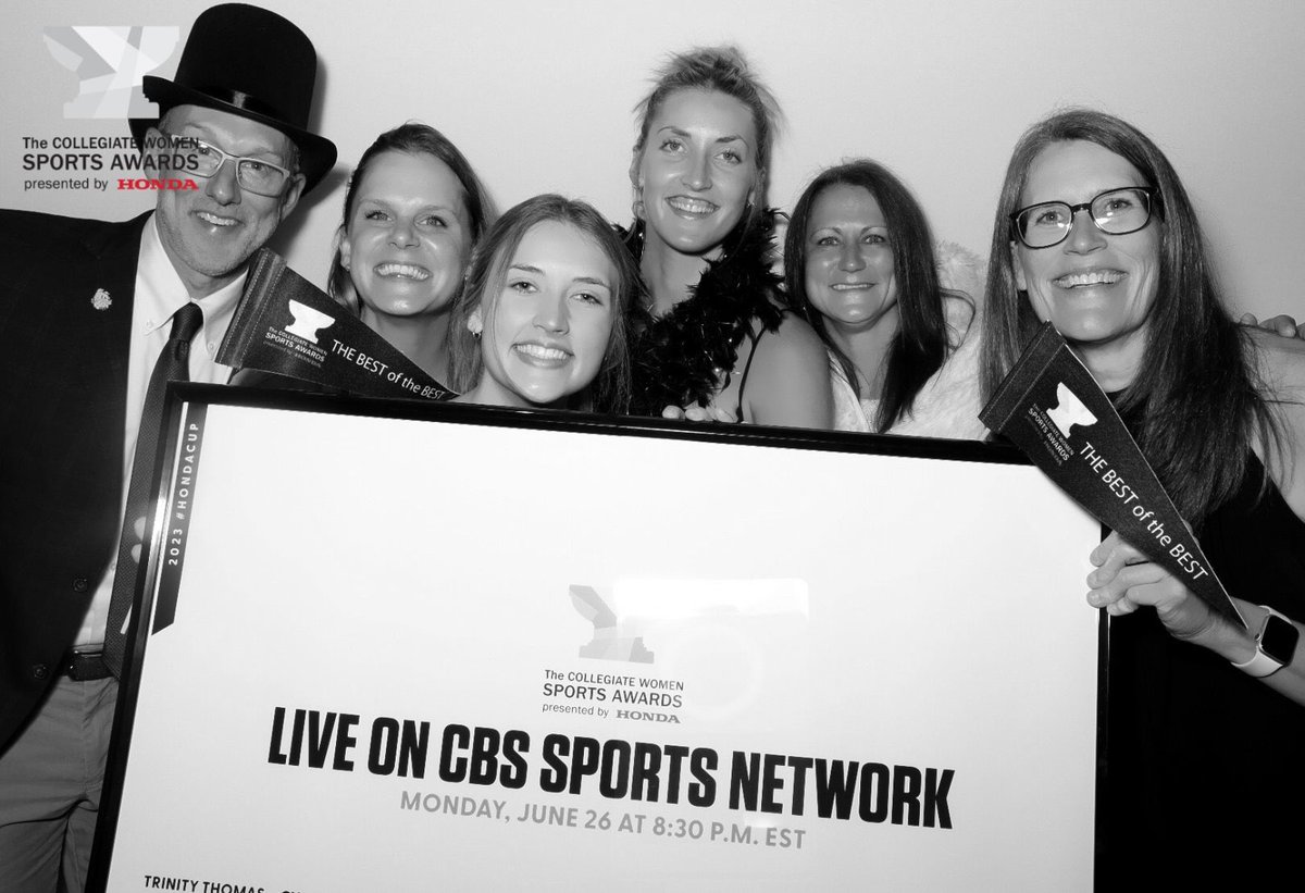lauramschnell's tweet photo. I have a renewed faith that the future is bright! These women are outstanding, and I can’t wait to see how they change the world. 

A big thank you to @CWSA_HondaCup for recognizing the best of the best. 🏆 https://t.co/Hi9jt3yveO