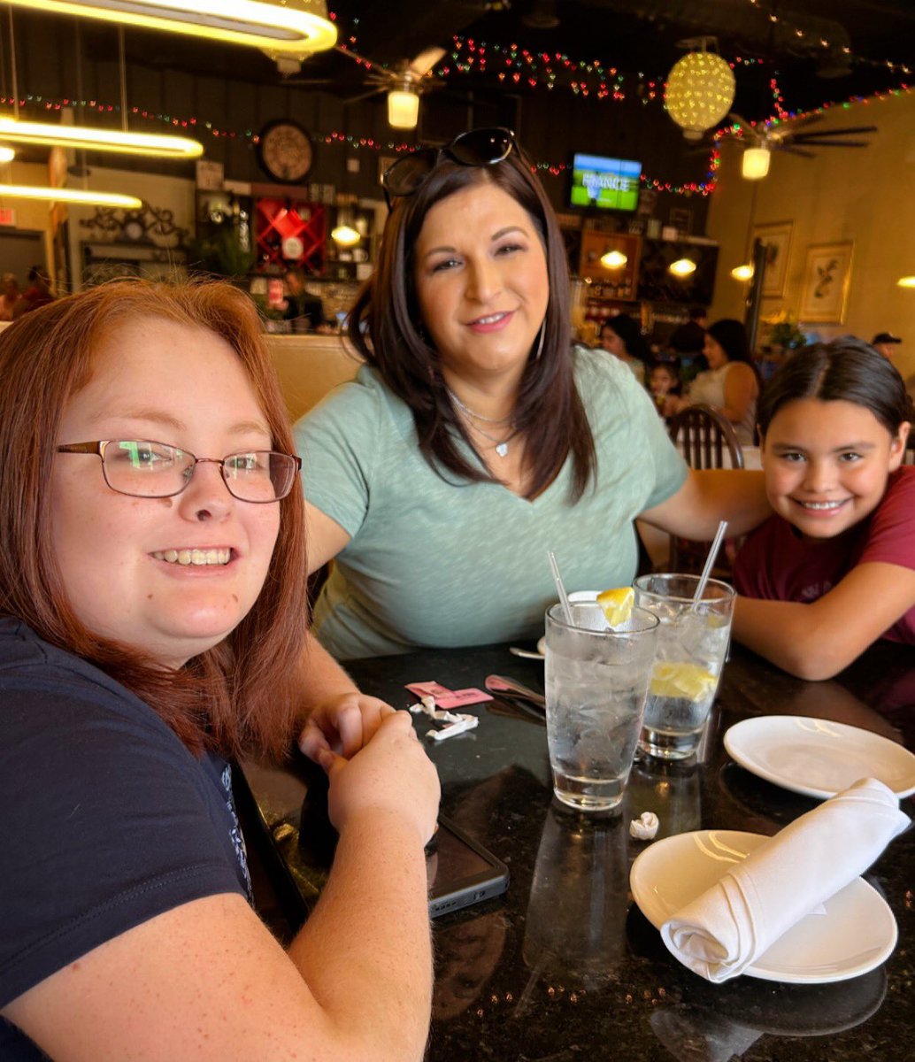 Ms Deleon tweet media