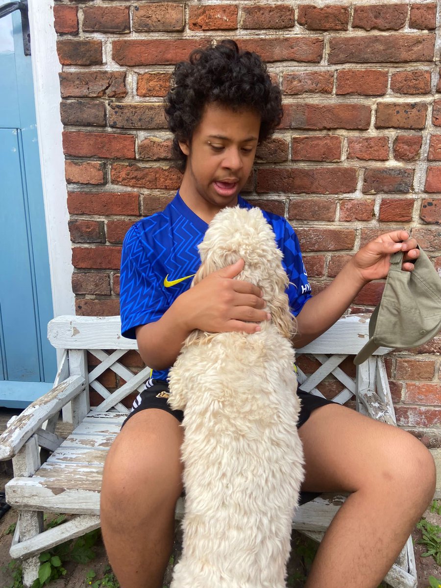 Stormont House tweet media