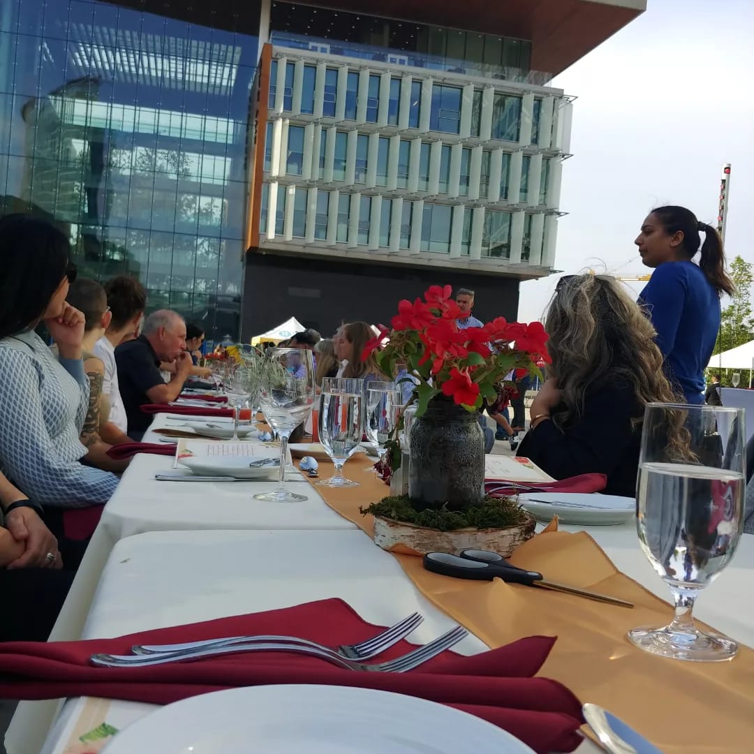 PreventCrimes's tweet photo. It was a pleasure to come out to yesterday's @dtsurreybia Long, Long Table! Excellent food and company made this event a very memorable evening! 🎉✨

#GreenTeam #LongLongTable #specialevent #dinner https://t.co/LOBFhuJnNd