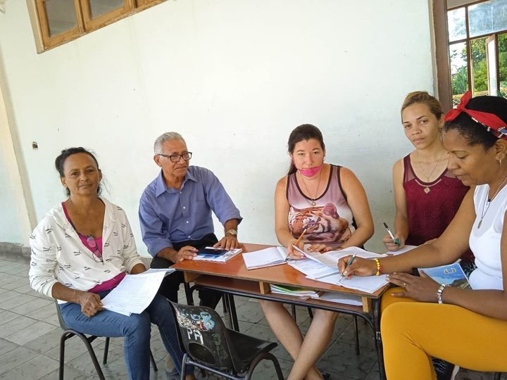 epjdluz's tweet photo. La aplicación del diagnóstico en la primera infancia, fue visitado por el metodólogo del CDO Provincial.   #CubaMined #educacióncontramaestre #contramestre #MejorEsPosible #mejoresposiblestgo #SantiagodeCuba @LeticiaCalvoD @FundichelyRosa @dpestgo @DraMaricelDME @EsterisFrancis https://t.co/C5x0wWJbeR