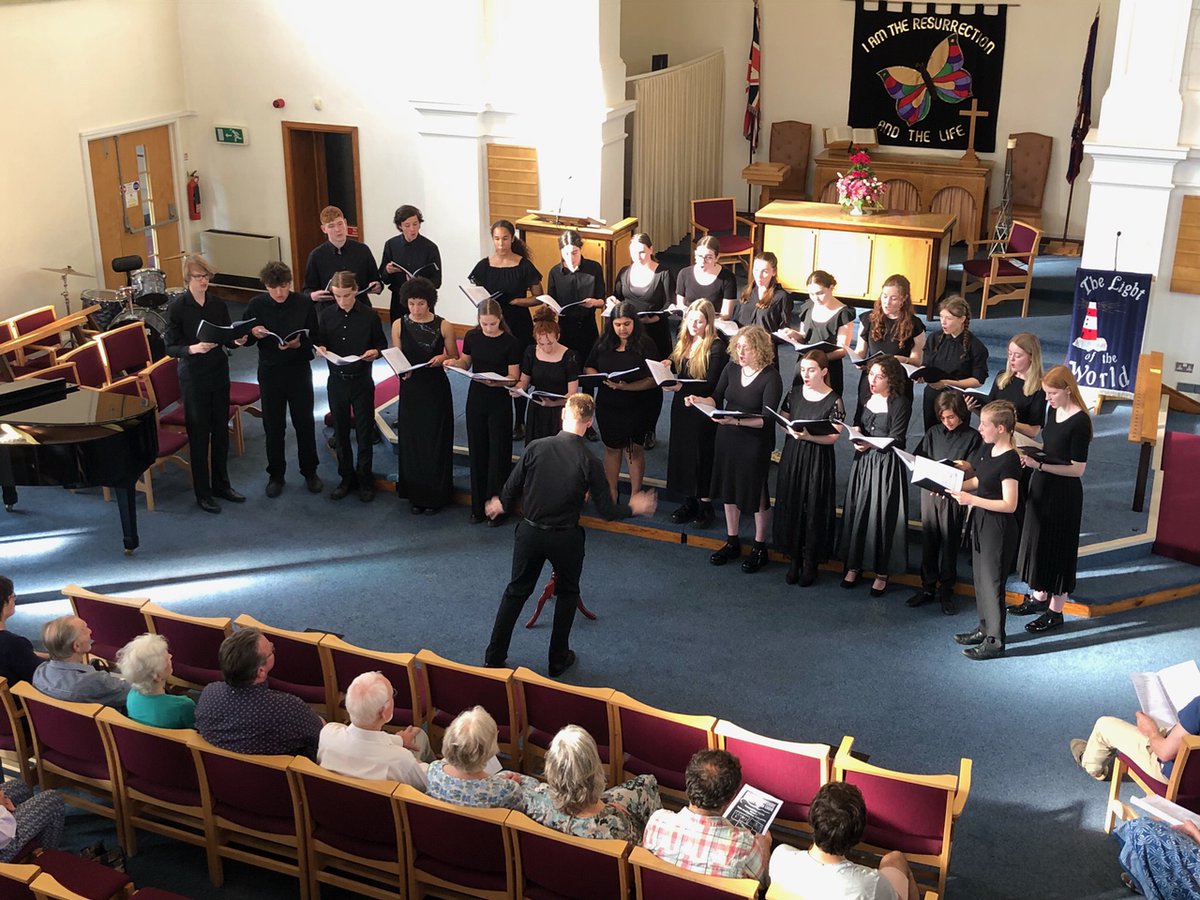 On Sunday, Bucks County Youth Choir (BCYC) performed a pre-tour concert at Aylesbury Methodist Church, showcasing the diversity of their repertoire  - truly beautiful and polished!

Apply to join BCYC here! - ow.ly/Hasn50OZv20

#LoveBucksLoveMusic #BCYC