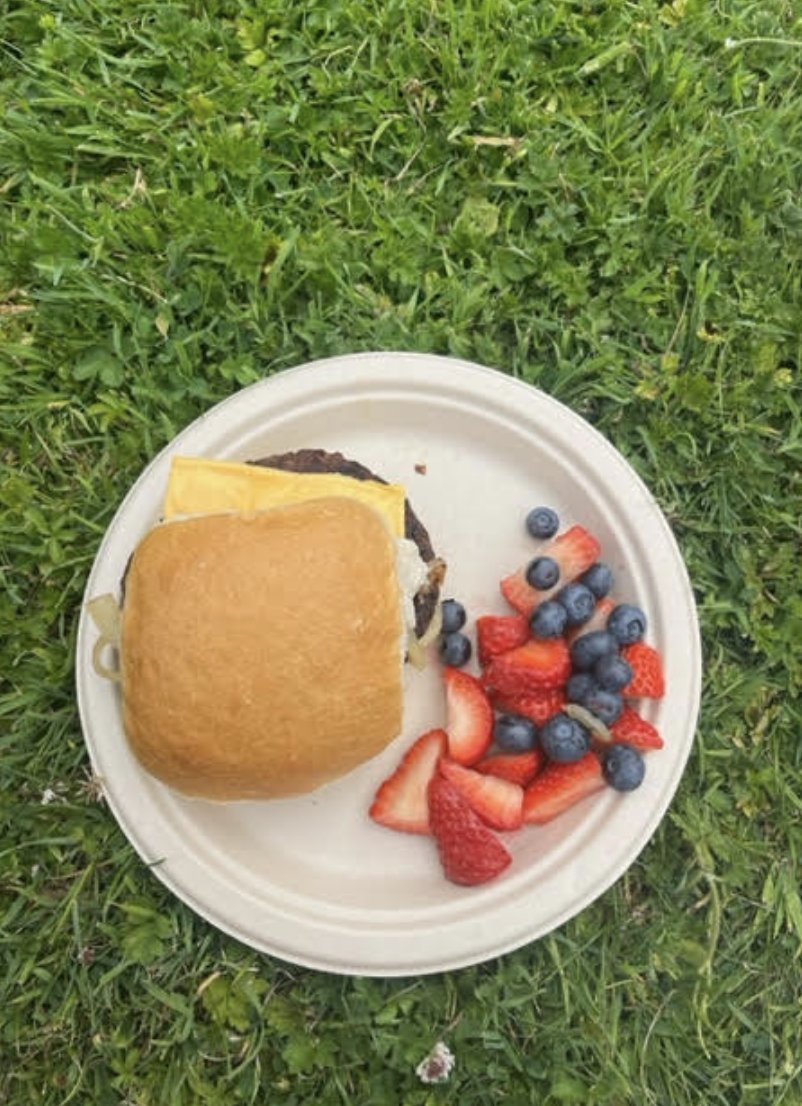 hxtechteam's tweet photo. 🌈 This week week celebrated pride with an inclusive and sizzling LGBTQ+BBQ! 🌭🌽🍔🏳️‍🌈 Embracing diversity and celebrating love! 🎉 Let's grill, chill, and create a workplace where everyone feels seen, supported, and celebrated. 🌈❤️ #PrideAtWork #InclusionMatters https://t.co/7oELa1QpRW