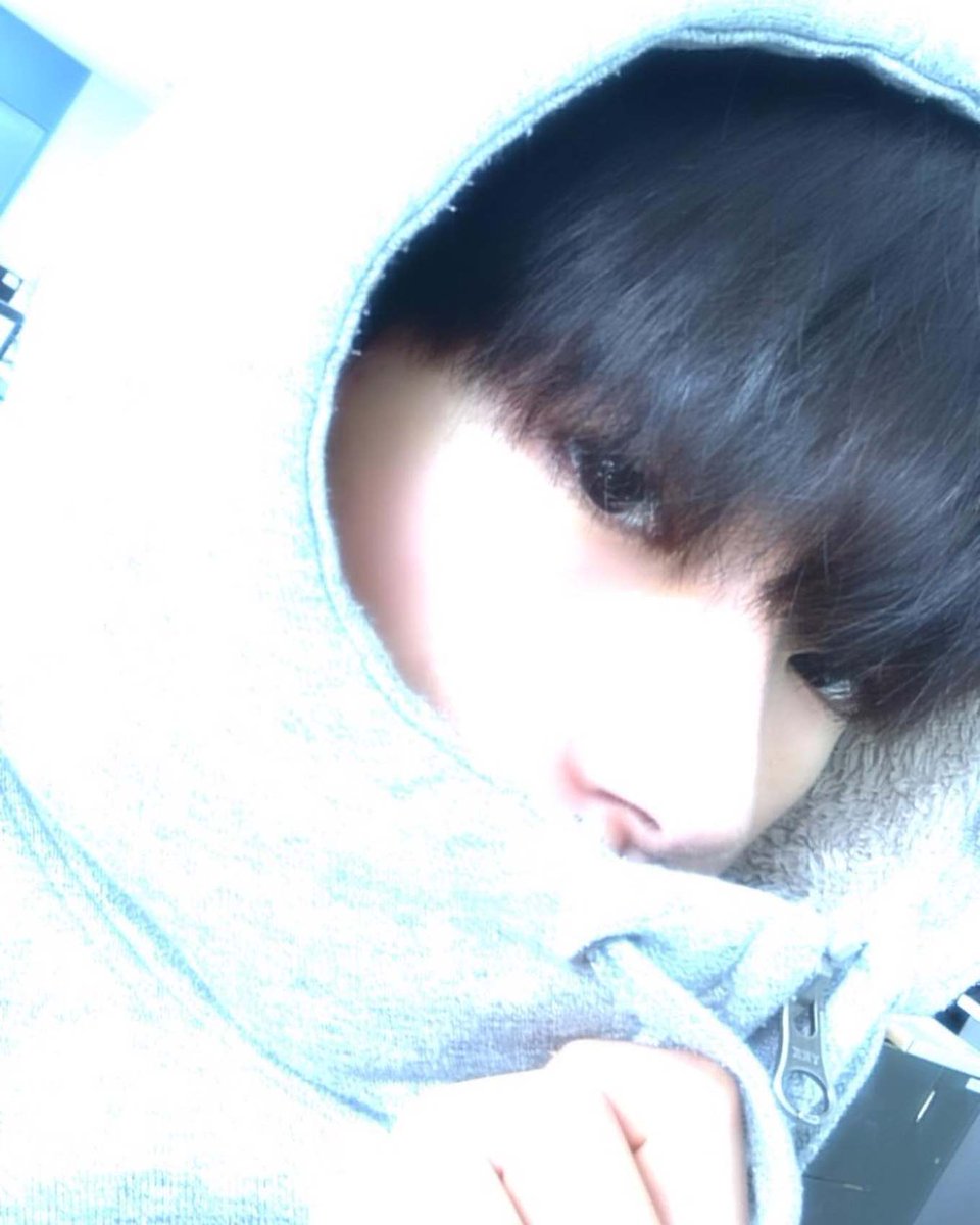 AlexaSu60082687's tweet photo. #COACHELLA2023 #지민 #Jimin #TheIdolHBO https://t.co/Qh3LOUAJoK