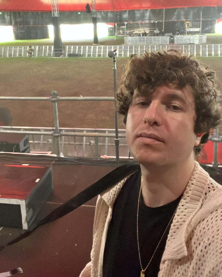 thekooksmusic's tweet photo. We're here at Fairview Park!! Bring your best singing voices tonight 🙌🇮🇪 https://t.co/Ps1LhWGpLR