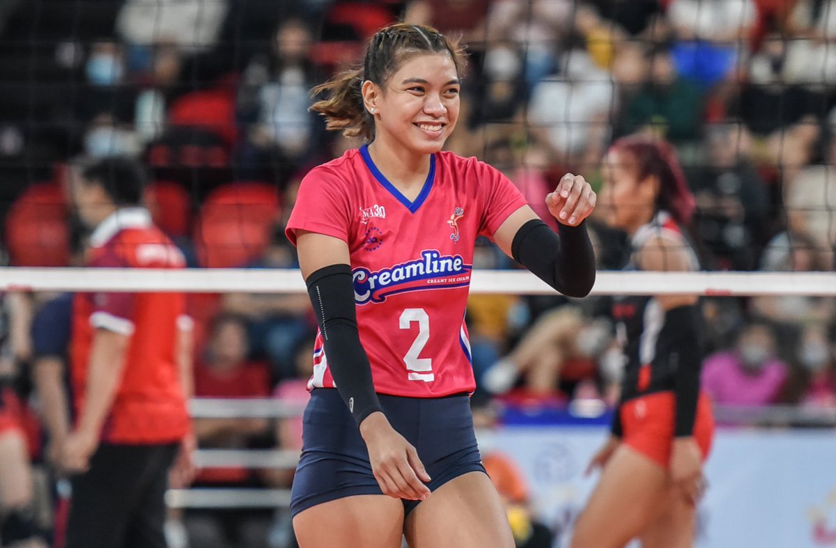 Alyfinity2's tweet photo. Hi guys! Share with us your favorite play of Alyssa throughout her volleyball career 😊

ALYSSA CAPTivating at 30
#AV30 https://t.co/5QVIMOmYUU