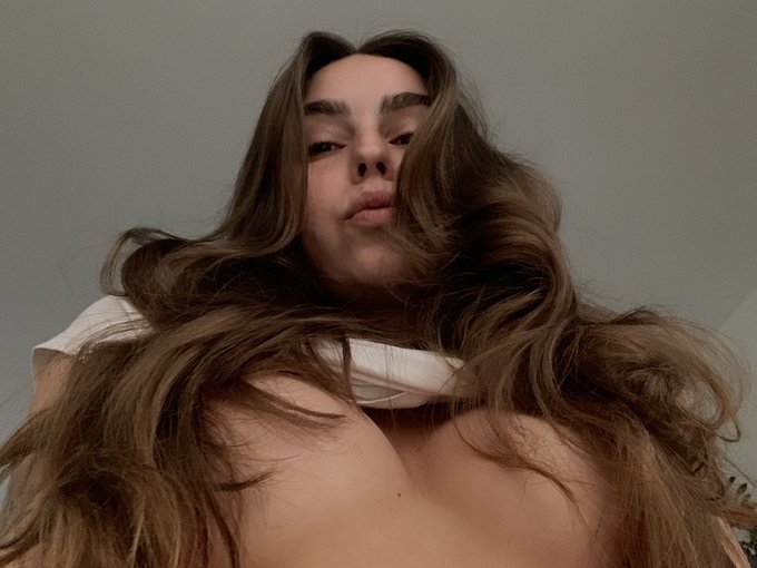 did you order some muffins?🧁🧁 https://t.co/iGjXjpKVUI