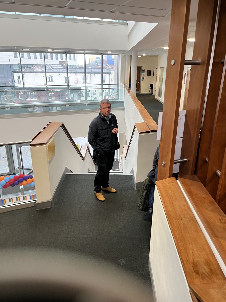 Thanks to Dean our head of construction for sharing their SharePoint set up for staff and students as part of our T&amp;L festival. Great one stop shop ⁦<a href="/TamesideCollege/">Tameside College</a>⁩ ⁦<a href="/TeacherToolkit/">🇬🇧 TeacherToolkit.co.uk</a>⁩