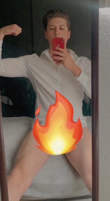 Buenos d&iacute;as 😌😏 https://t.co/SgouNy0lqw https://t.co/TE2fCH4qpU