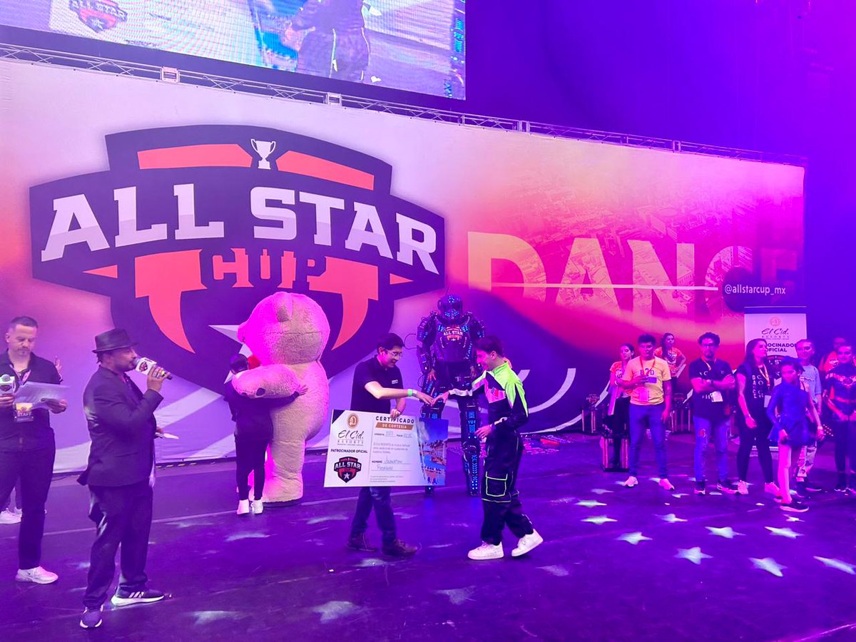 COMETUD's tweet image. En la @allstarcup_mx, el #cheers brilló con su esplendor. La #competencia fue una muestra de habilidades, donde se combina gracia, fuerza y ​​arte junto con #acrobacias, #danza y #animación.

"Transformando eventos deportivos en experiencias turísticas".

@elcidresorts