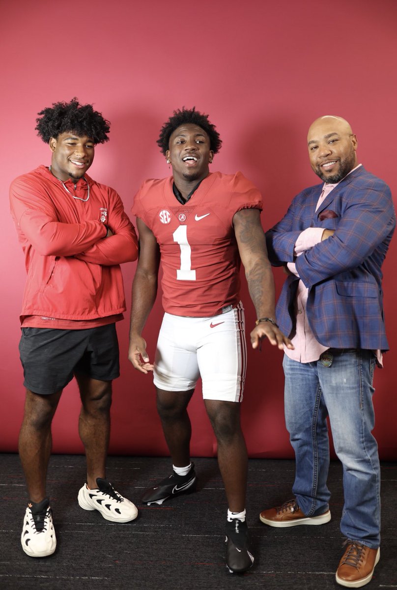 #MaterDei 2024 RB @NateUA1_ Alabama Official Visit Picture With @justicehaynes6 & @BAMACoachG