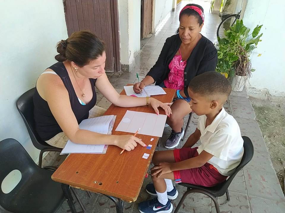 epjdluz's tweet photo. Continúa desarrollándose la aplicación del diagnóstico para los niños y niñas de la primera infancia  #CubaEduca #CubaMined #Contramaestre #SantiagodeCuba #MejorEsPosible #mejoresposiblestgo @LeticiaCalvoD @FundichelyRosa @dpestgo @DraMaricelDME @EsterisFrancis https://t.co/oCXWnOwpTX