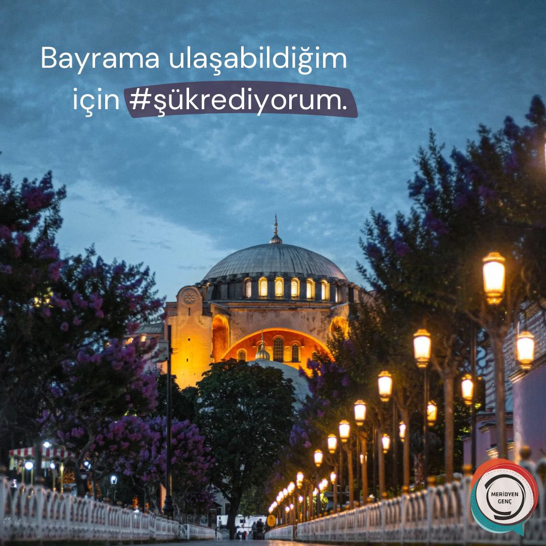 ✨Bayrama ulaşabildiğim için #şükrediyorum. 

✨İnanıyoruz ki, “şükür” paydasında buluşmak hepimize iyi gelecek, şükretmenin iyileştirici etkisi hayatlarımızı aydınlatacak, bereketlendirecek.✨

#meridyengenc #sukrediyorum #sukur #şükrediyorum #şükür🌱