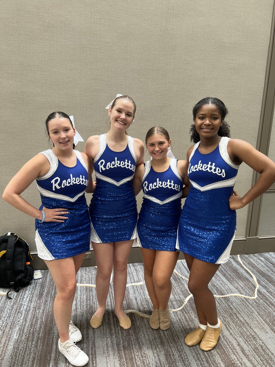 RockvaleHSRockettesDance tweet media