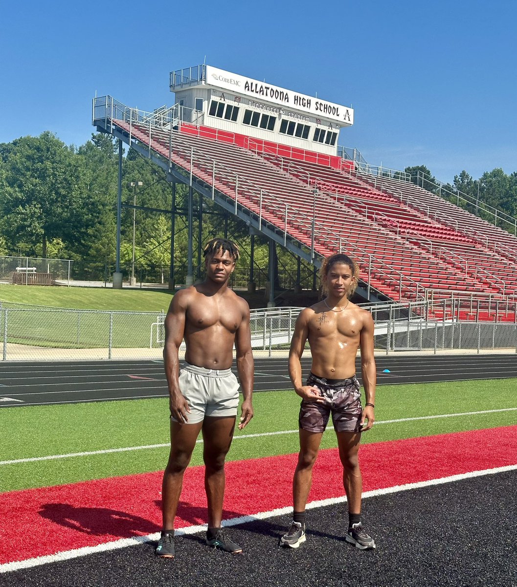 me and my boy <a href="/GabrielCarsonn/">Gabriel Carson</a> putting in work