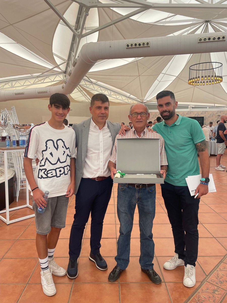 UD La Cruz Villanovense tweet media