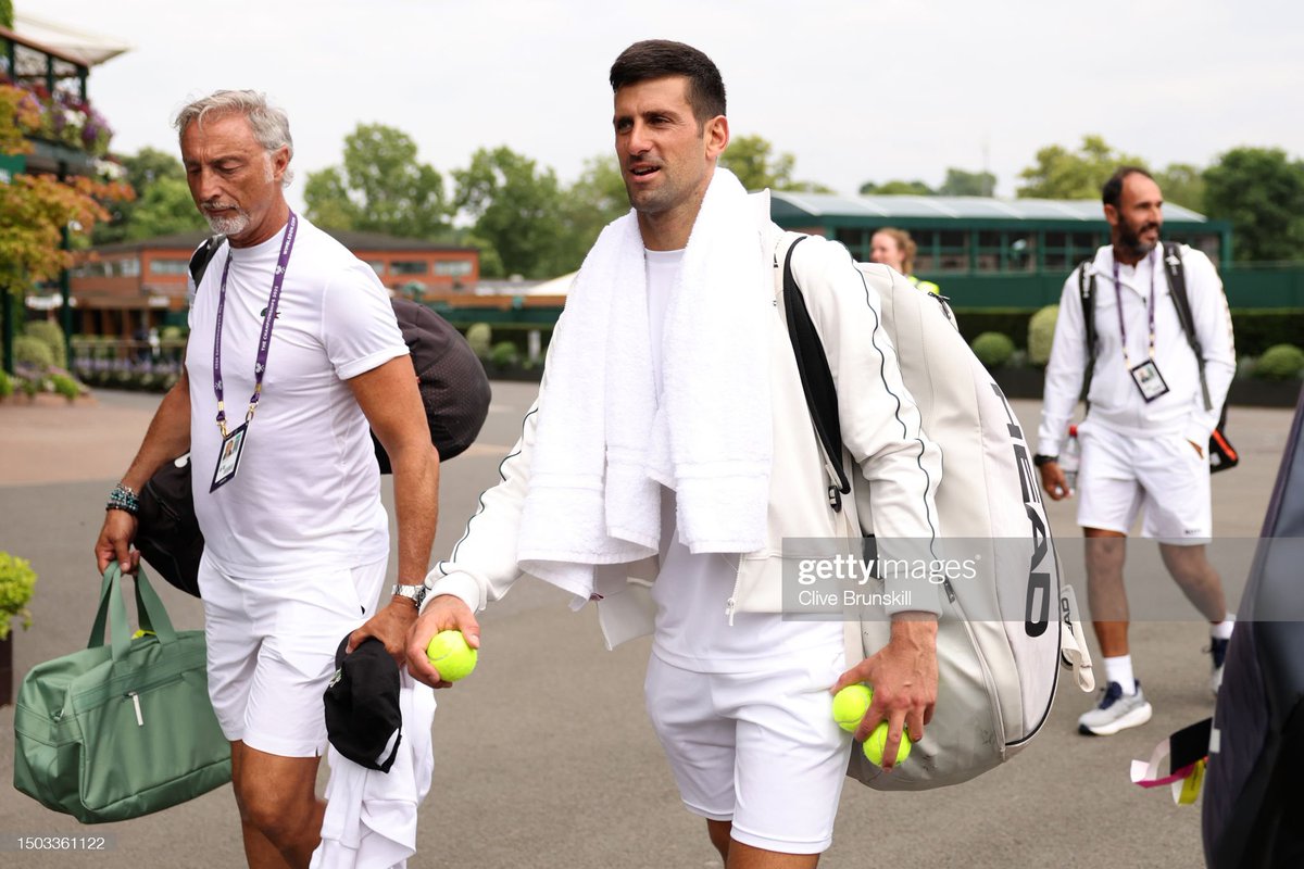 One more practice session successfully wrapped up!

Idemooooo!!! 🇷🇸❤️🏆

#NoleFam #Djokovic #Wimbledon