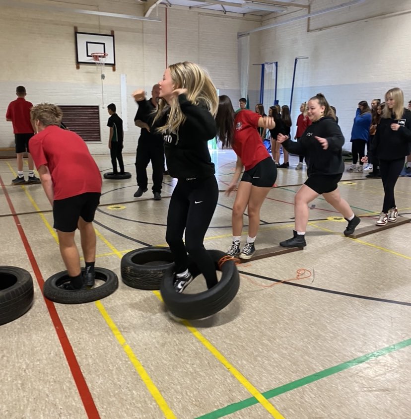 Thank you @ForcesFitness for an awesome session this morning - the pupils really enjoyed #teambuilding #health&wellbeing 🙌🏻👏💪🤩 @PDHWBFaculty