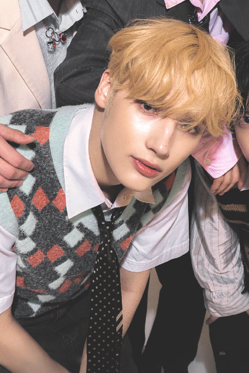 스무살 금발카이 어게인

#휴닝카이 #HUENINGKAI