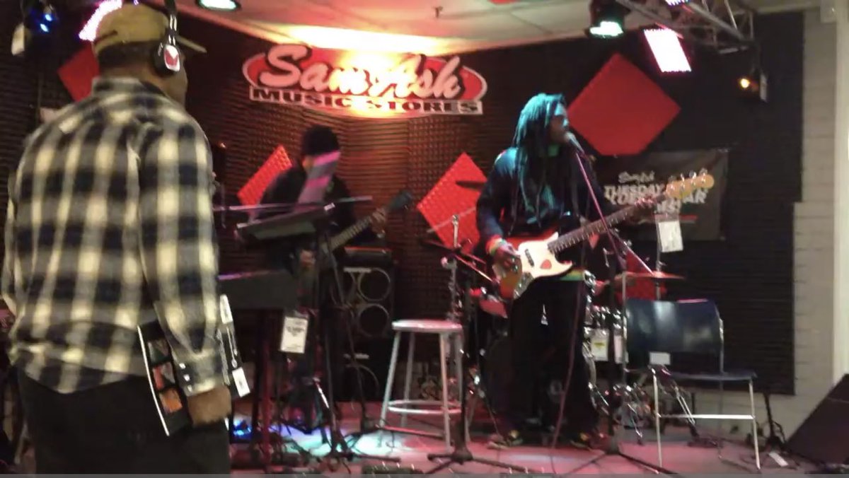 Naked Truth tweet media