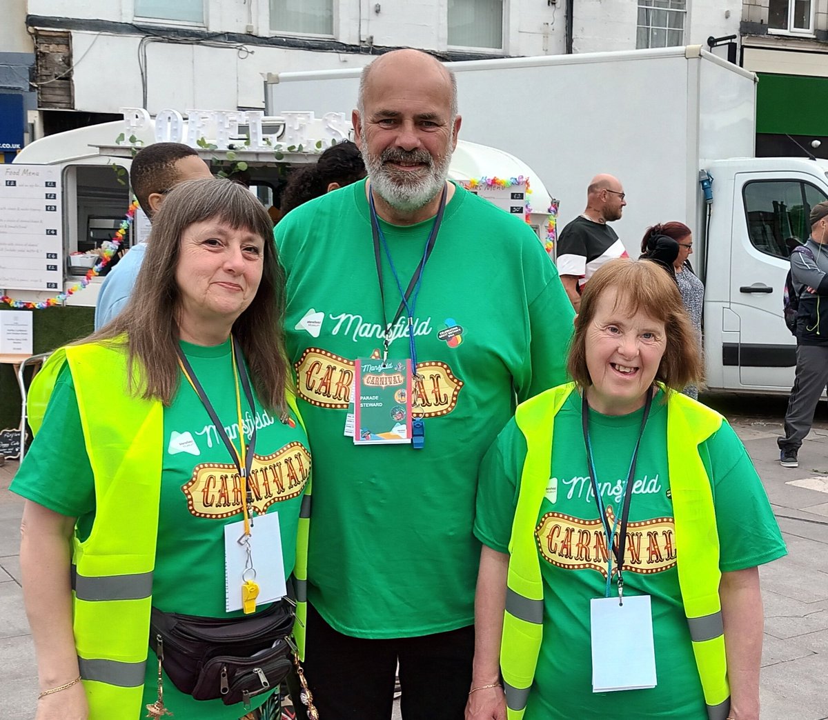 MrsHookaDuck's tweet photo. #SharedLivesWeek2023
Becoming a Shared Lives Carer is the single best thing we have ever done in our lives. 

Our lives (&amp; hopefully Louise's!🥰) have been immeasurably enriched. 

Two &amp; a half years on &amp; we still haven't found a single negative ❤️x https://t.co/7uX03WGVBH