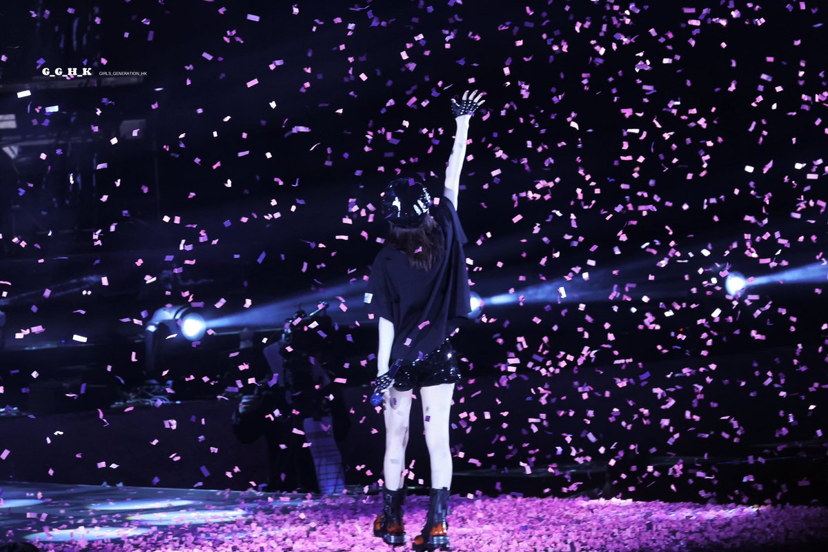 belovedTY39's tweet image. Stay together sailing into the night
온 바다의 깊은 어둠도
핑크빛으로 만들어 준
널 위해 again and again and again