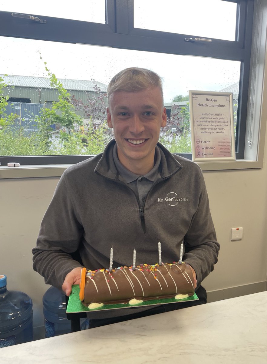 Happy Birthday and Congratulations! 🎂🎓

Happy Birthday to Tiarnan O'Hare our Business Development Executive. Also a huge congratulations on your recent success in passing your Degree and achieving a first class honours👏

#regenrobotics #regenwaste #sustainability