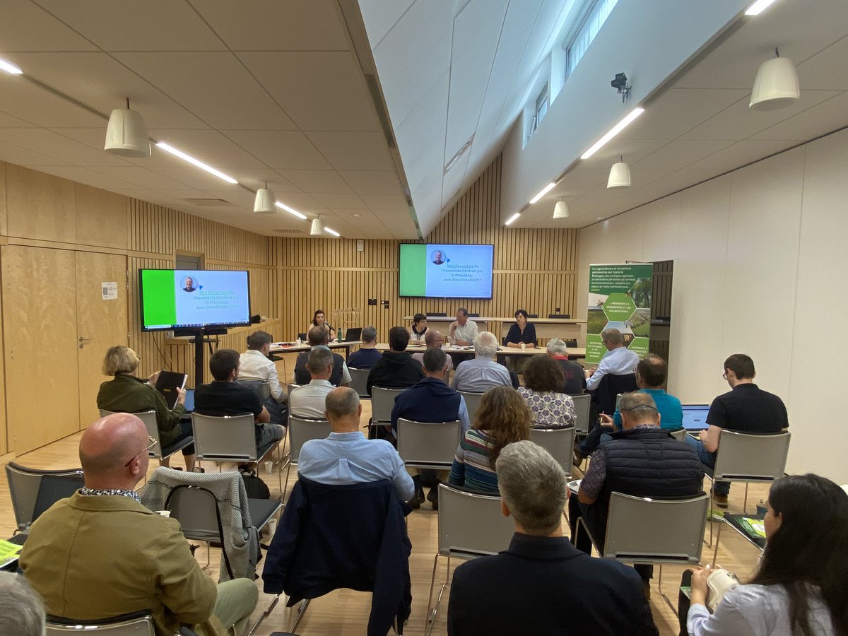 Christiane Lambert tweet media