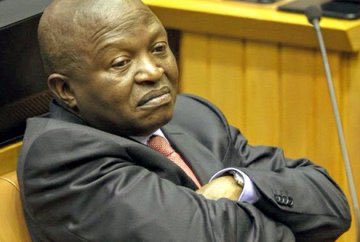 TSekudu's tweet photo. @KaizerChiefs We’re in trouble https://t.co/sI3epAZSlK