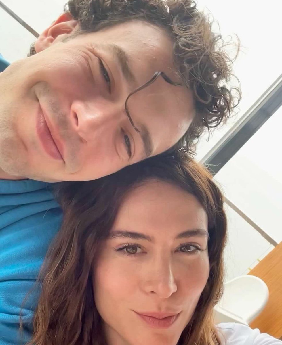 AytacBrasil's tweet photo. 📲| #AytaçŞaşmaz via Instagram Feed de @/belcimbilgincom. #HatıranYeter https://t.co/FLcjNVlBSh