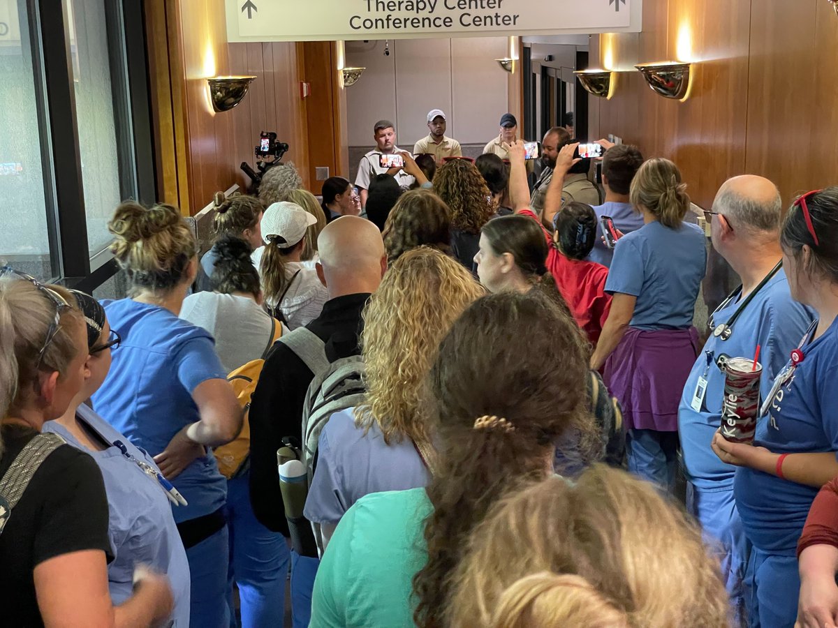 NationalNurses's tweet photo. After yesterday's historic #RNStrike at @Ascensionorg facilities in Austin and Wichita, nurses are ready to get back to work to care for our patients.

Instead, we were greeted at all three hospitals by security guards and told we will be locked out for three days. https://t.co/404FmM5YXx