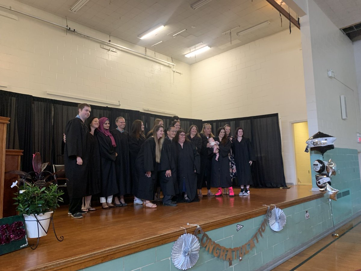 Alt_ContEd_LDSB's tweet image. Congratulations to our @LCE_LDSB PSW class of ‘23! We are so very proud of you all! A shout out to our partners at @LimestoneDSB , @providence_care, Friendly Manor, Fairmount Home, and Community Living Napanee!