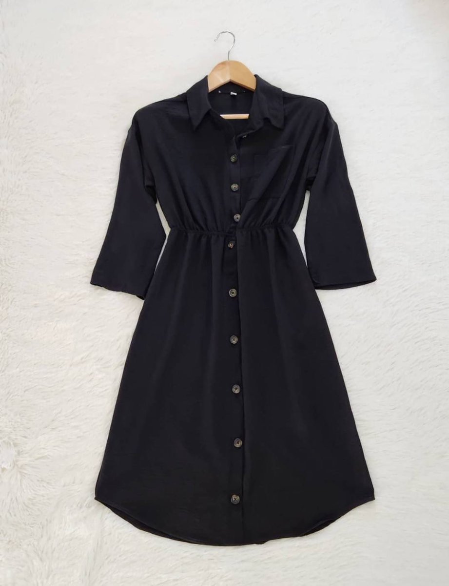 bubbleshop_e's tweet photo. Monteau-4742
Price : 245.-
#Monteau 🥰เดรสแบรนด์ American Aholic แต่ติดป้ายผิด สว���แบบคูลๆ ทรงปล่อยๆใส่สบาย กระดุมหลอกนะคะ
#เดรส #เดรสสั้น

Size : ยาว40”
✅อกไม่เกิน38”ใส่สวย เอว27-31” สพ.ฟรีไซส์
✅อกไม่เกิน40”ใส่สวย เอว29-33” สพ.ฟรีไซส์ https://t.co/mFON7w1uyg