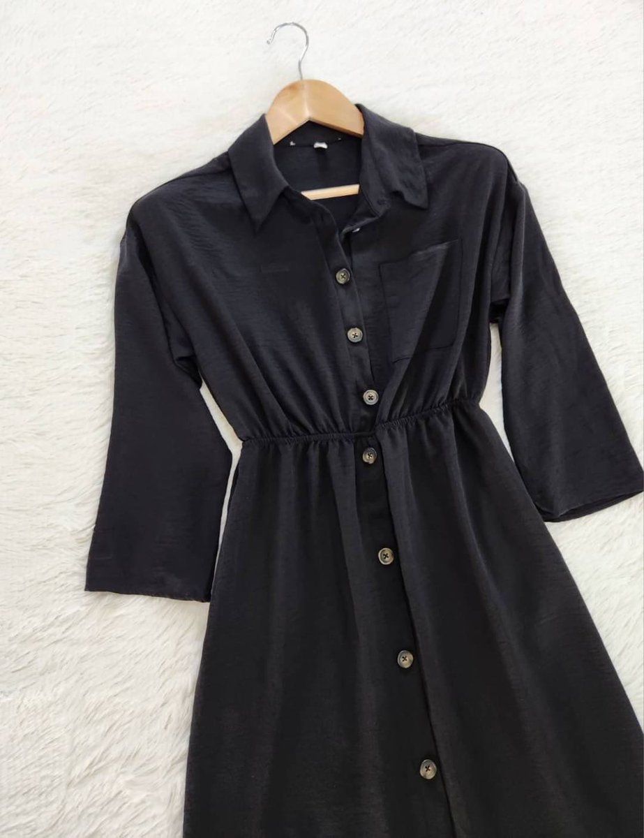 bubbleshop_e's tweet photo. Monteau-4742
Price : 245.-
#Monteau 🥰เดรสแบรนด์ American Aholic แต่ติดป้ายผิด สว���แบบคูลๆ ทรงปล่อยๆใส่สบาย กระดุมหลอกนะคะ
#เดรส #เดรสสั้น

Size : ยาว40”
✅อกไม่เกิน38”ใส่สวย เอว27-31” สพ.ฟรีไซส์
✅อกไม่เกิน40”ใส่สวย เอว29-33” สพ.ฟรีไซส์ https://t.co/mFON7w1uyg