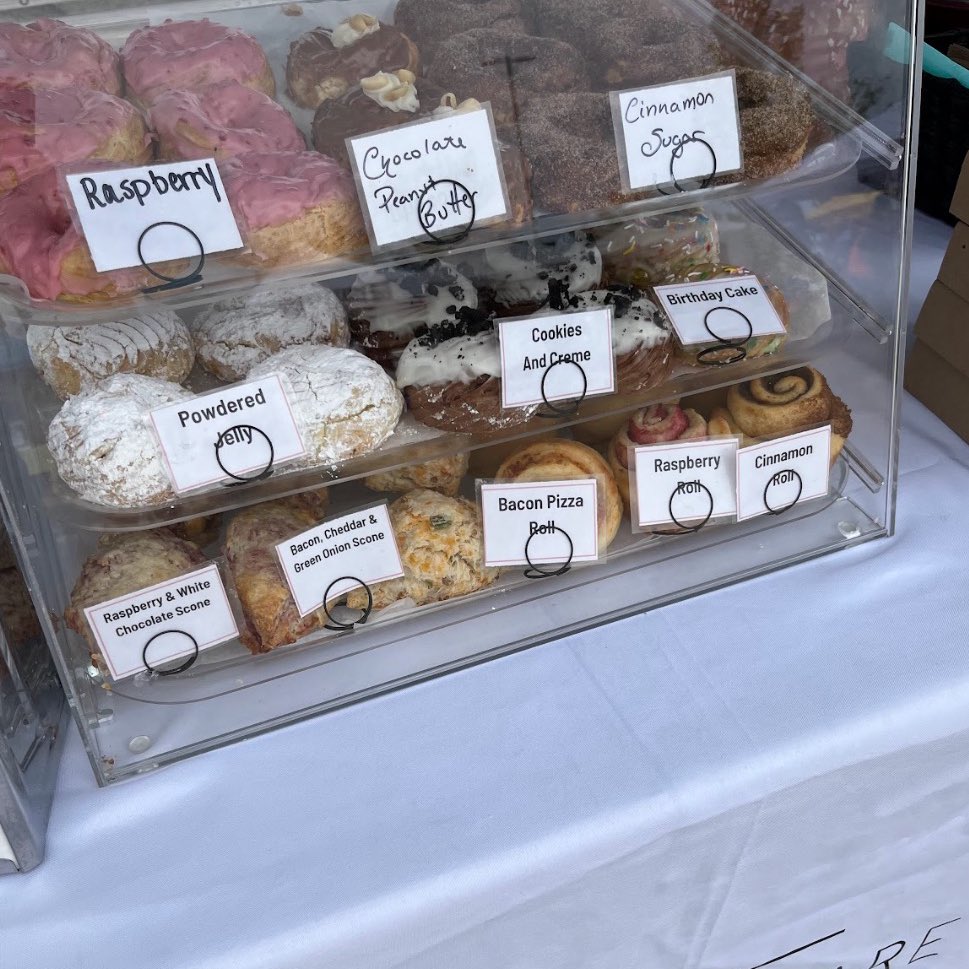 It's market day today from 3:30 to 7:30 pm! Come and enjoy the end of school at SWEFM!

Don't forget your sunscreen! See you later! 🍦🚙🍯🍒⛱️