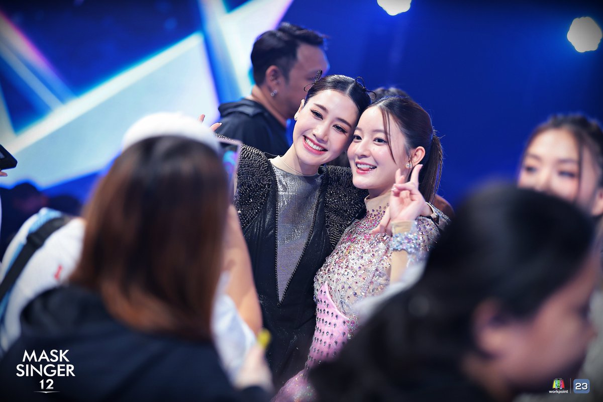 mask_singer's tweet photo. 🎭 #MaskSinger12 ขอบคุณทุกกระแสการตอบรับในการกลับมาของจักรวาลหน้ากากซีซั่นที่ 12 อัดเต็มทุกโมเมนต์แห่งความสุข ภายใต้หน้ากากต่างๆ ซ่อนตัวตนที่แท้จริงผ่านเสียงร้อง ให้ทุกคนได้ค้นหา แล้วเจอกันใหม่อีกครั้ง!
#MaskSinger12Final #Workpoint23 #Workpoint https://t.co/6z2b5yhaQ4