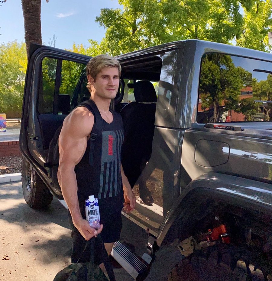 sagenorthcutt's tweet photo. Grabbing some MRE protein and about to go get it in! Need supplements, everything from @RedCon1Official is 40% off today with code SAVE40 here https://t.co/WNDb5r2lUz #TeamRedcon1 #ad https://t.co/4oQ8dm7yKl