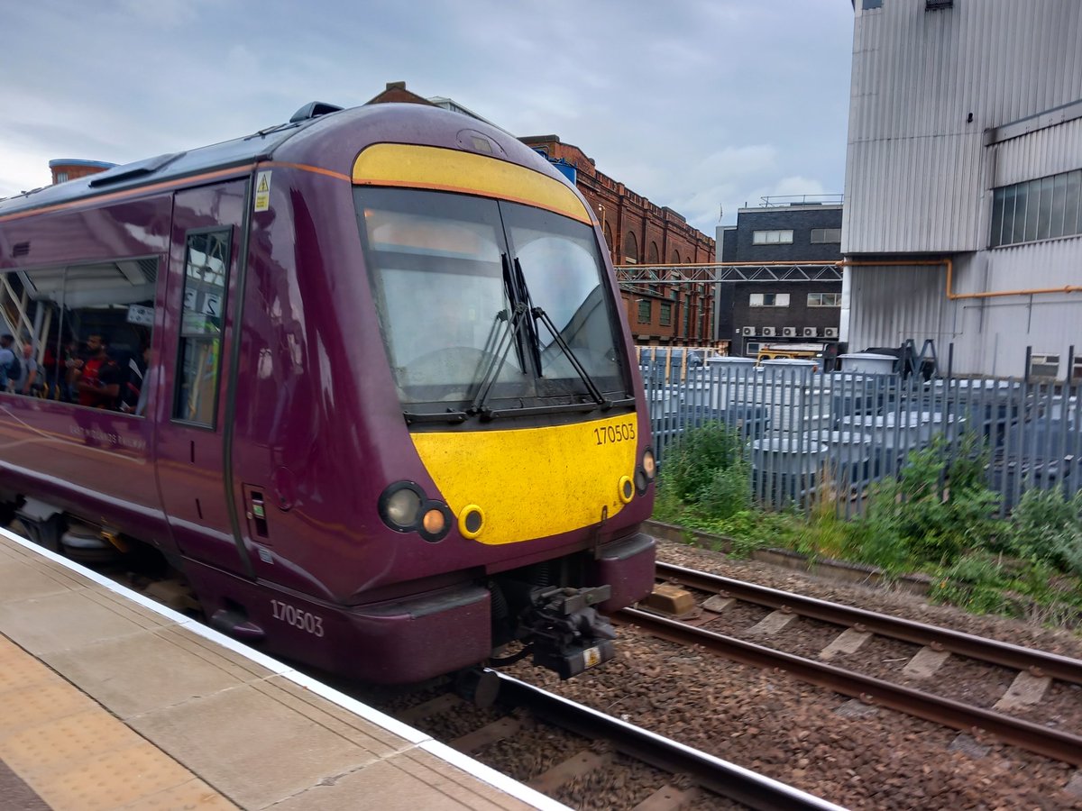 Sighted at Loughborough today was 170 503 the other turbo that stalks me.